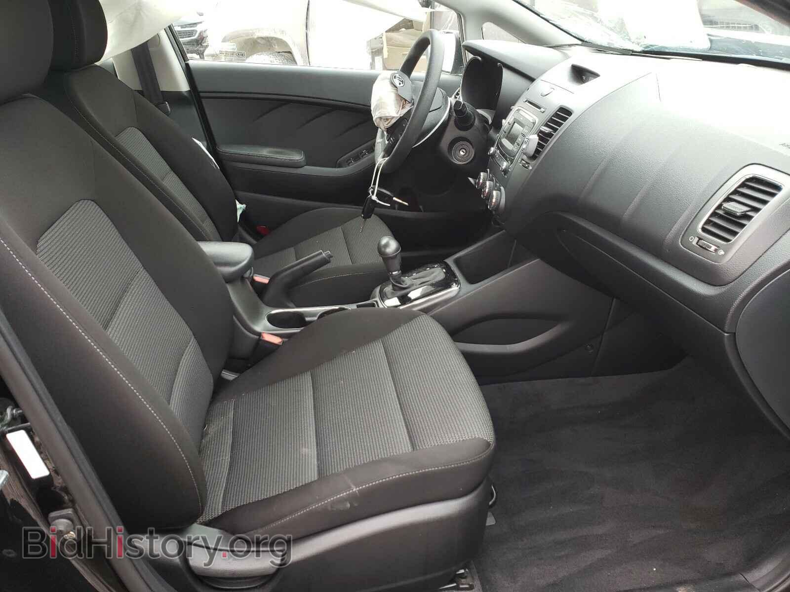 2017 KIA FORTE - VIN: 3KPFK4A77HE123739 - Photo 5