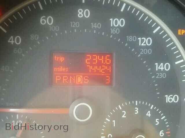 2010 VOLKSWAGEN BEETLE - VIN: 3VWPW3AG7AM016816 - Фото 8