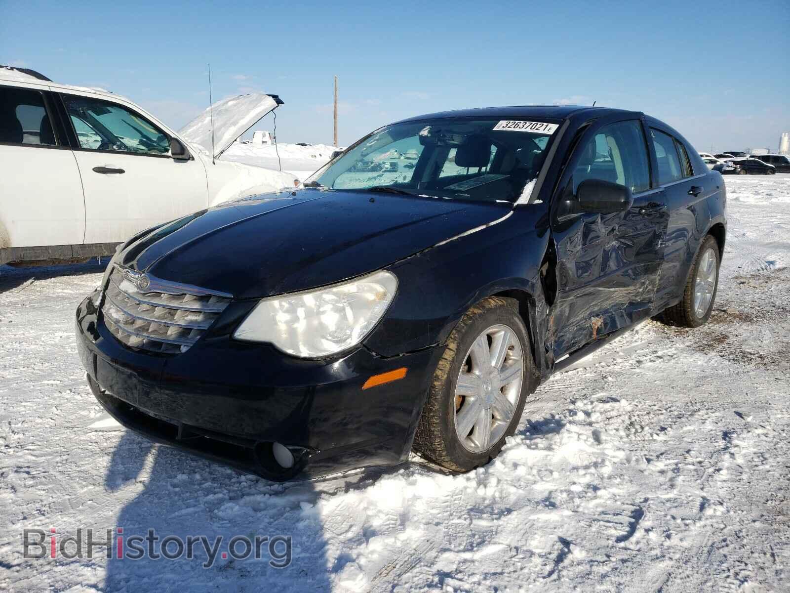 2010 CHRYSLER SEBRING - VIN: 1C3CC5FV3AN112305 - Фото 2