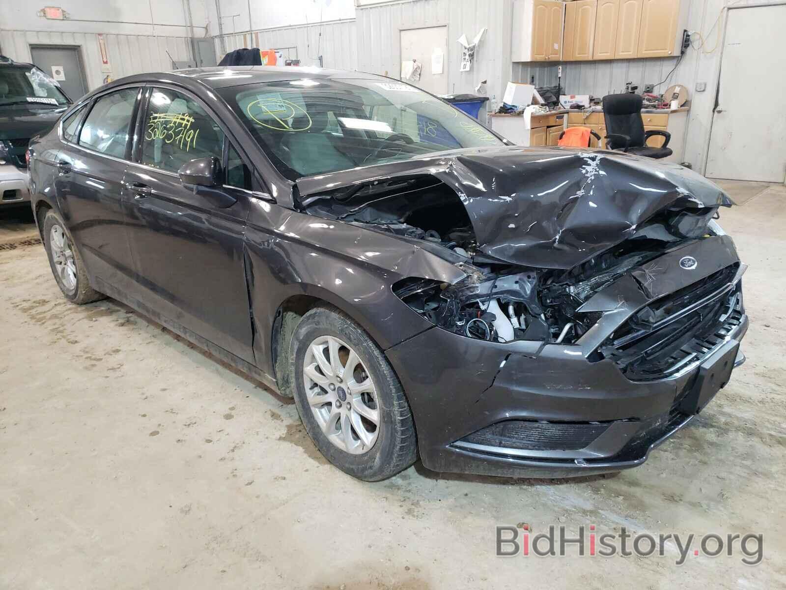 Photo 3FA6P0G75JR125981 - FORD FUSION 2018