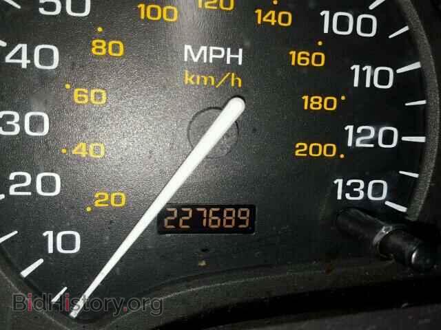 2003 SATURN VUE - VIN: 5GZCZ53B03S850201 - Фото 8