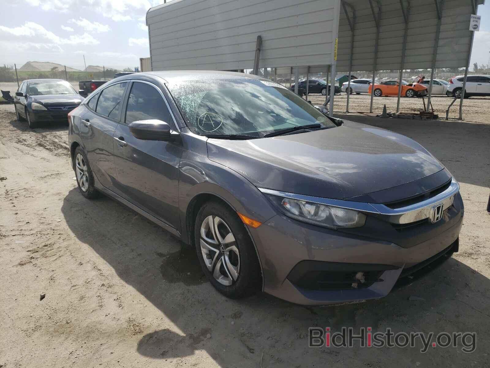 Photo 19XFC2E52JE008191 - HONDA CIVIC 2018