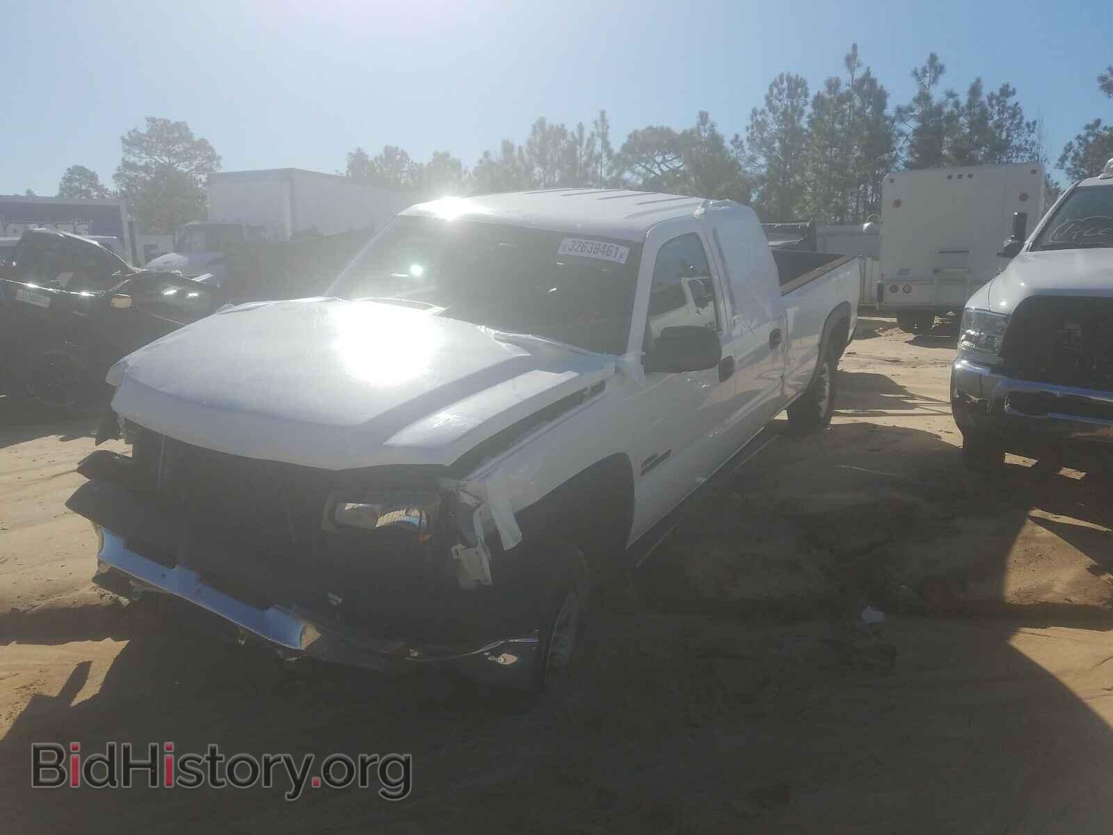 2007 CHEVROLET SILVERADO - VIN: 1GCHC23D37F148137 - Фото 2