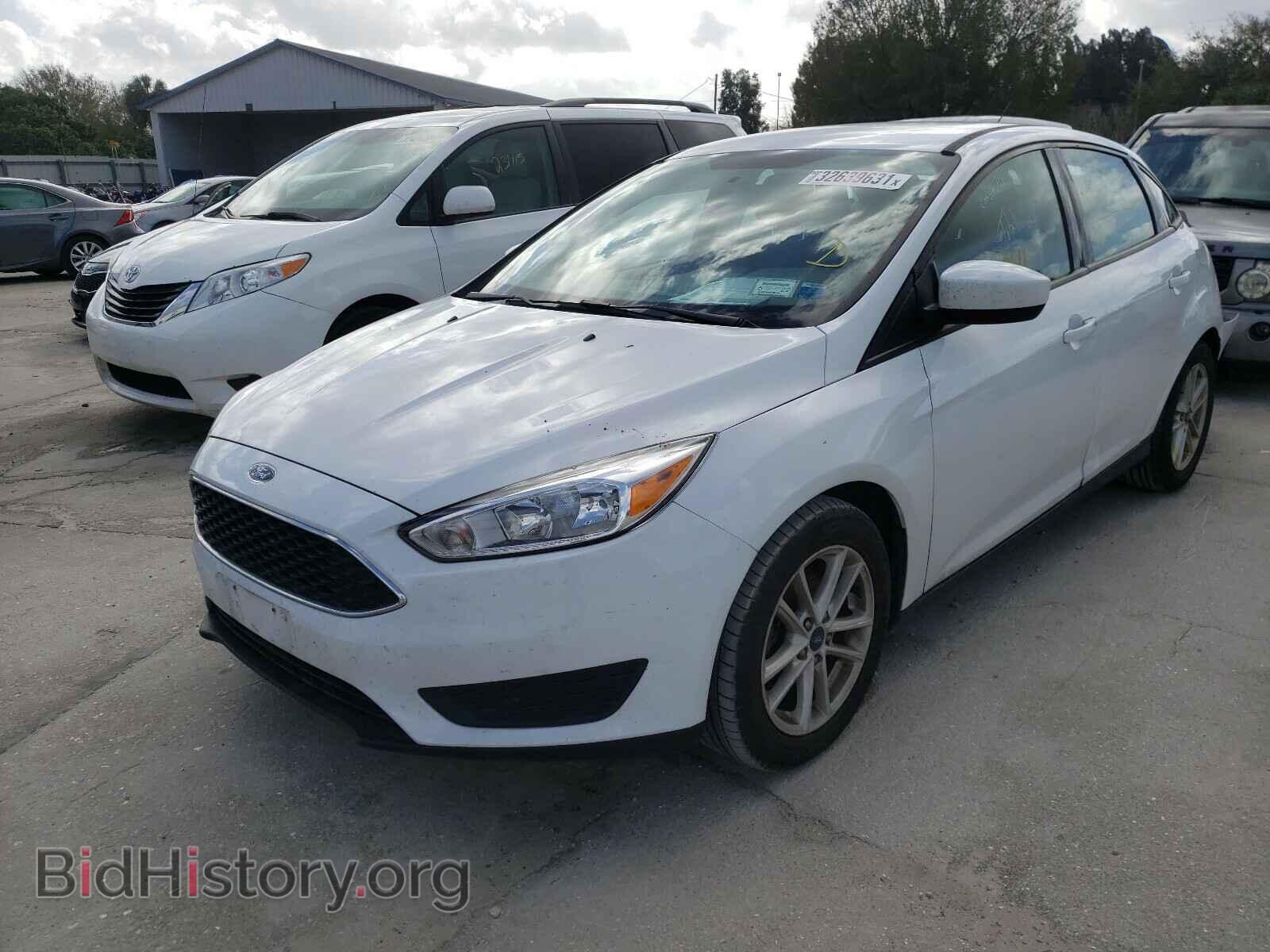 2018 FORD FOCUS - VIN: 1FADP3FE1JL306857 - Фото 2