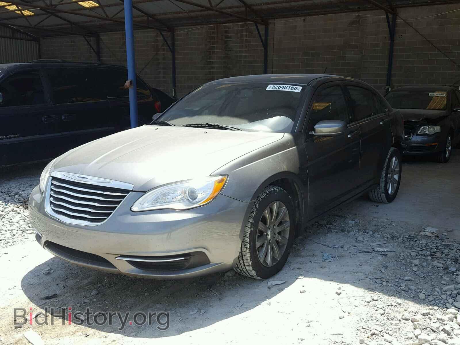2012 CHRYSLER 200 - VIN: 1C3CCBBBXCN262764 - Фото 2