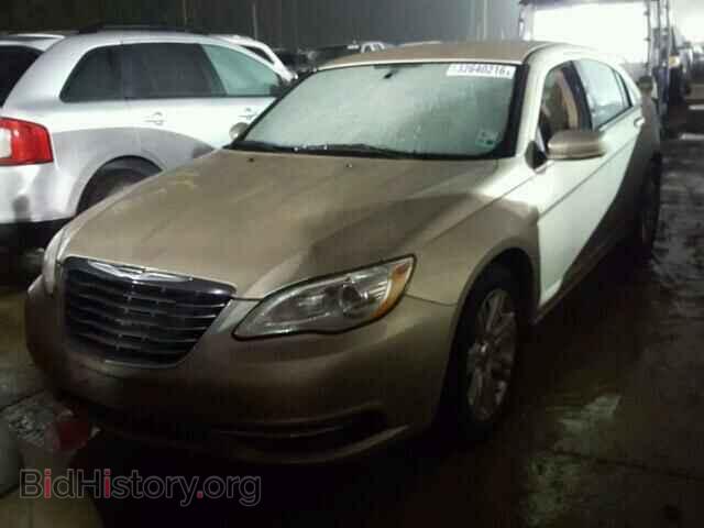 2013 CHRYSLER 200 - VIN: 1C3CCBBBXDN618857 - Фото 2