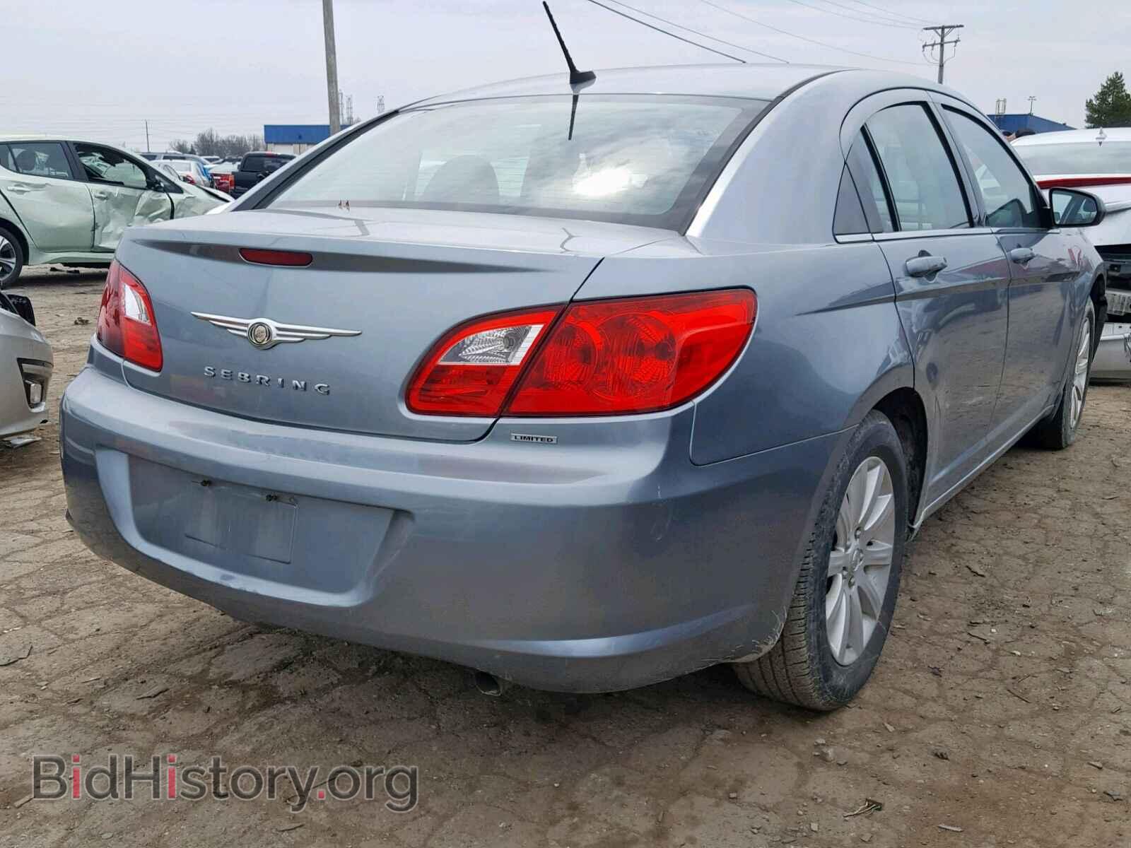 2010 CHRYSLER SEBRING - VIN: 1C3CC5FB2AN214457 - Фото 4