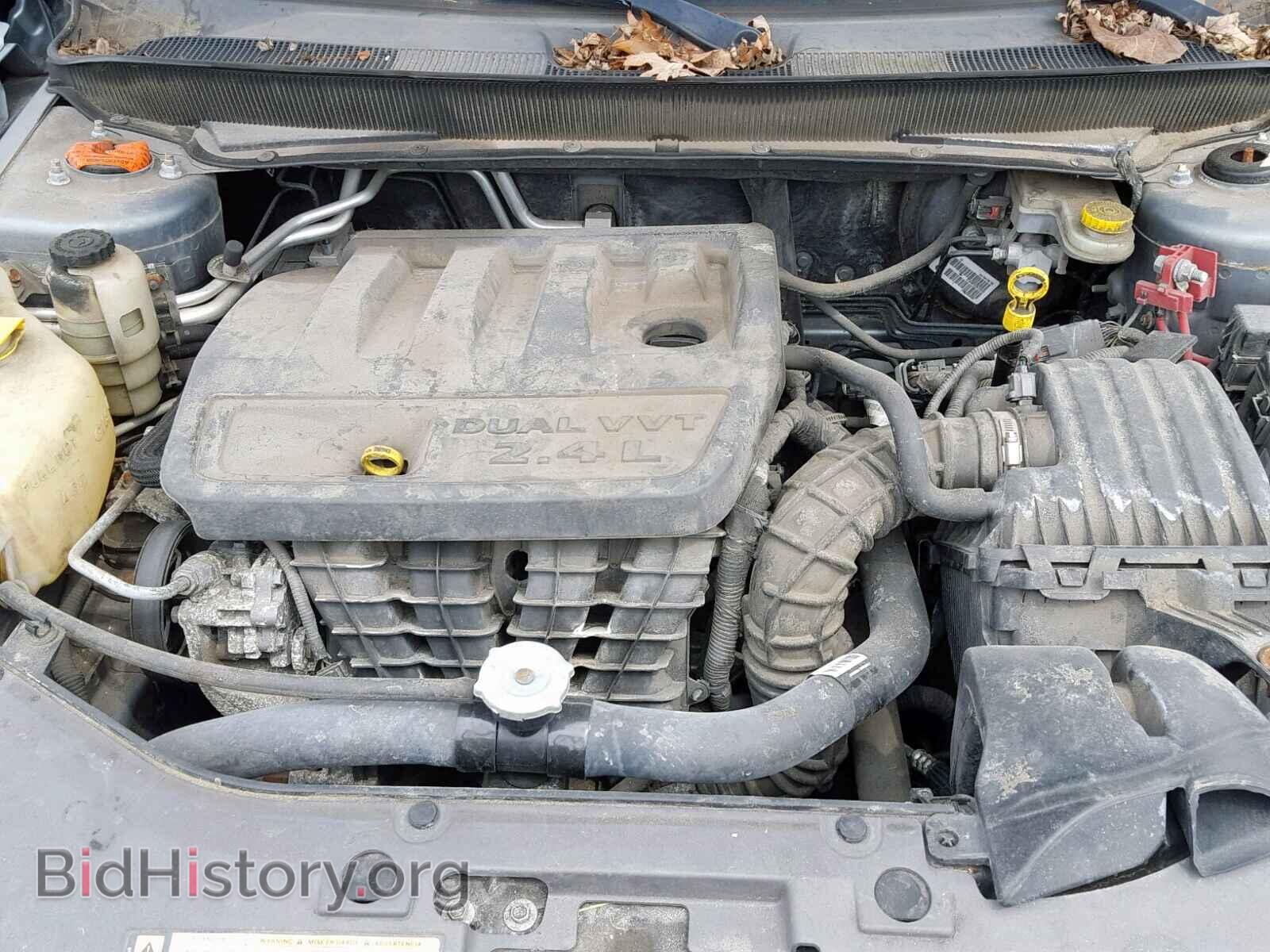 2010 CHRYSLER SEBRING - VIN: 1C3CC5FB2AN214457 - Фото 7