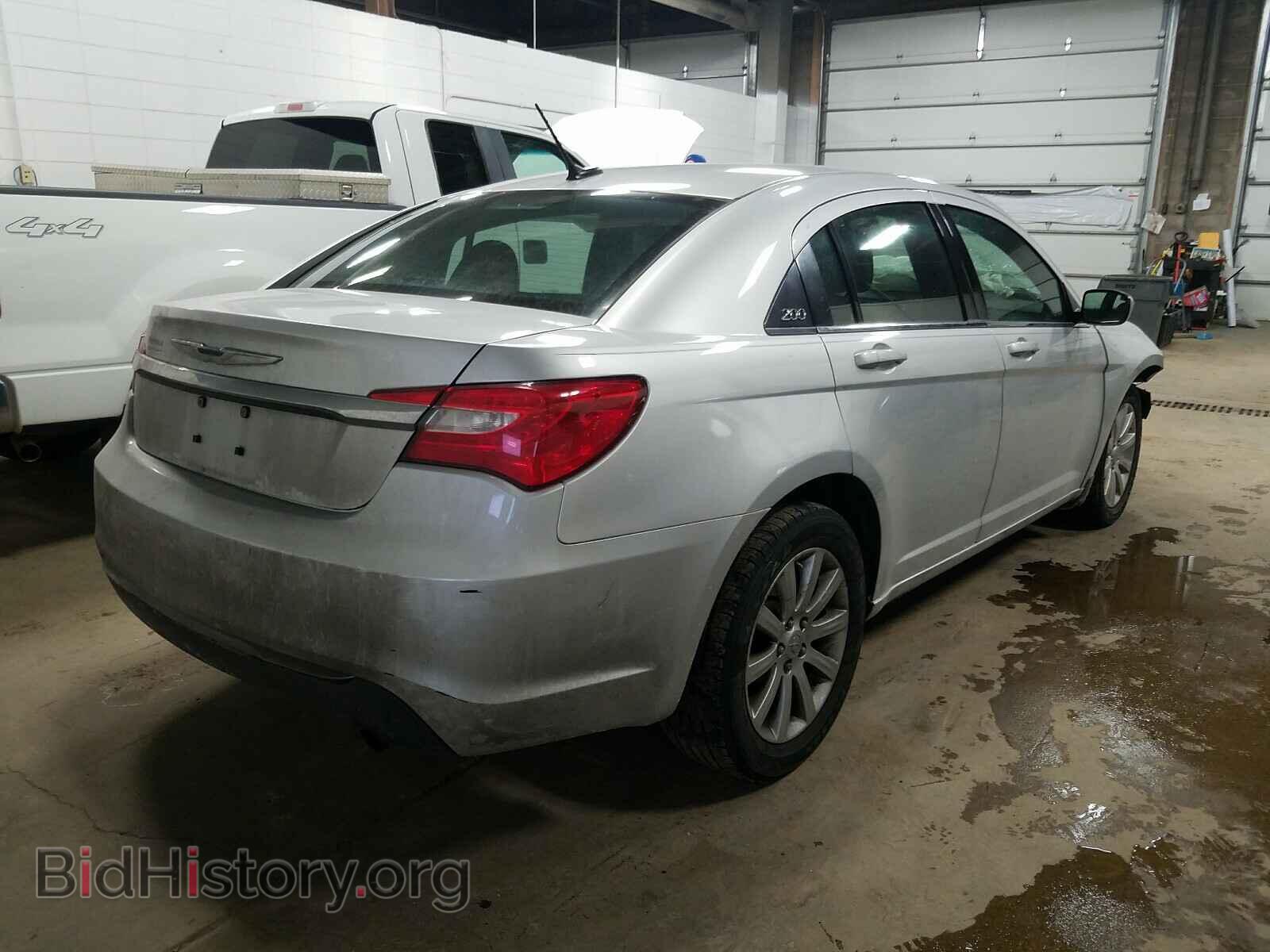 2012 CHRYSLER 200 - VIN: 1C3CCBBB5CN161079 - Фото 4