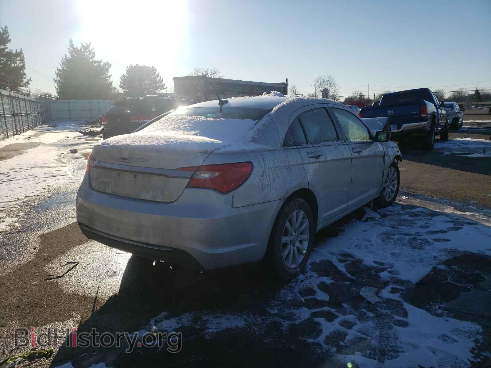 2011 CHRYSLER 200 - VIN: 1C3BC1FB7BN531284 - Фото 4