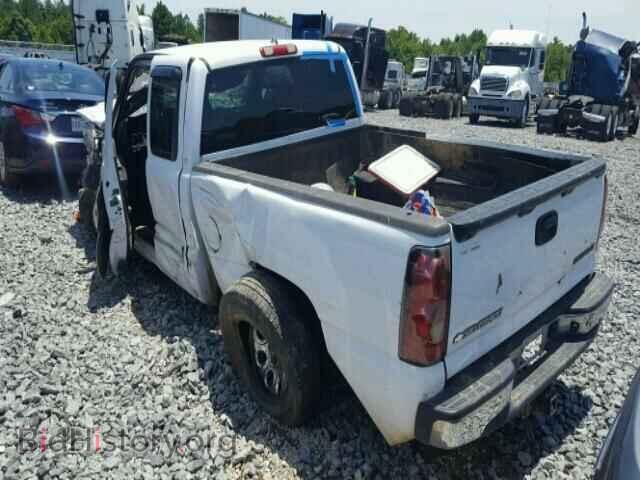 2005 CHEVROLET SILVERADO - VIN: 2GCEC19TX51300642 - Фото 3