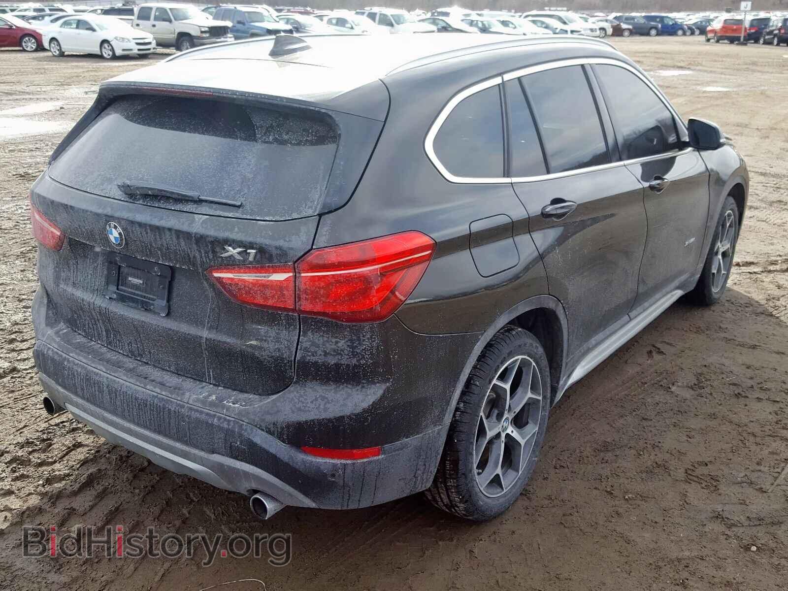 2017 BMW X1 - VIN: WBXHT3C38H5F73170 - Фото 4