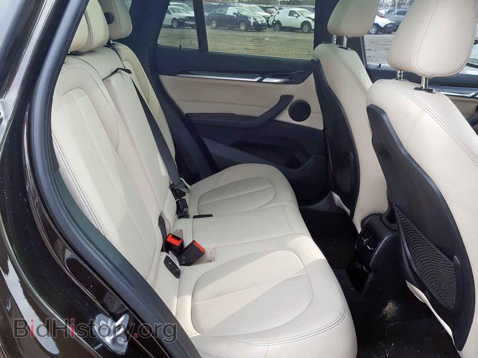 2017 BMW X1 - VIN: WBXHT3C38H5F73170 - Фото 6
