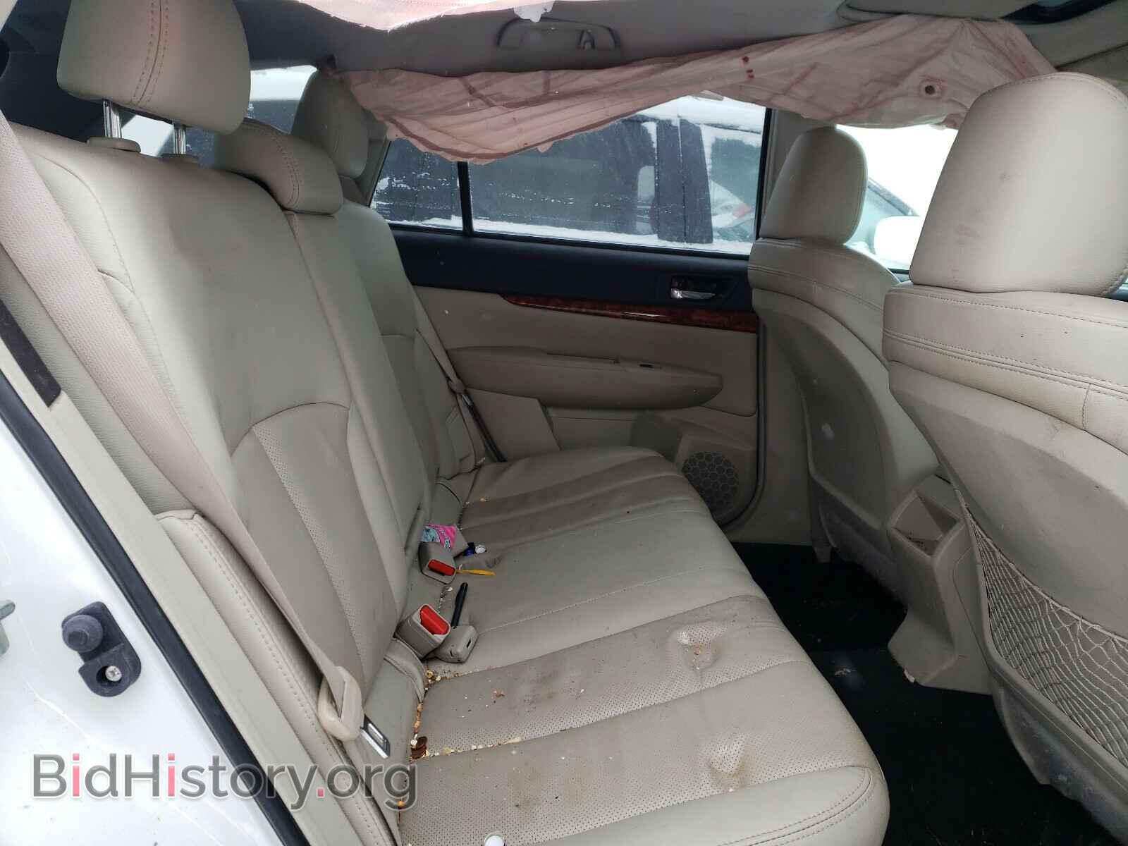 2011 SUBARU OUTBACK - VIN: 4S4BRCKC5B3394907 - Photo 6