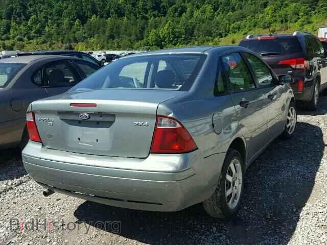 2005 FORD FOCUS - VIN: 1FAFP34N75W300142 - Фото 4