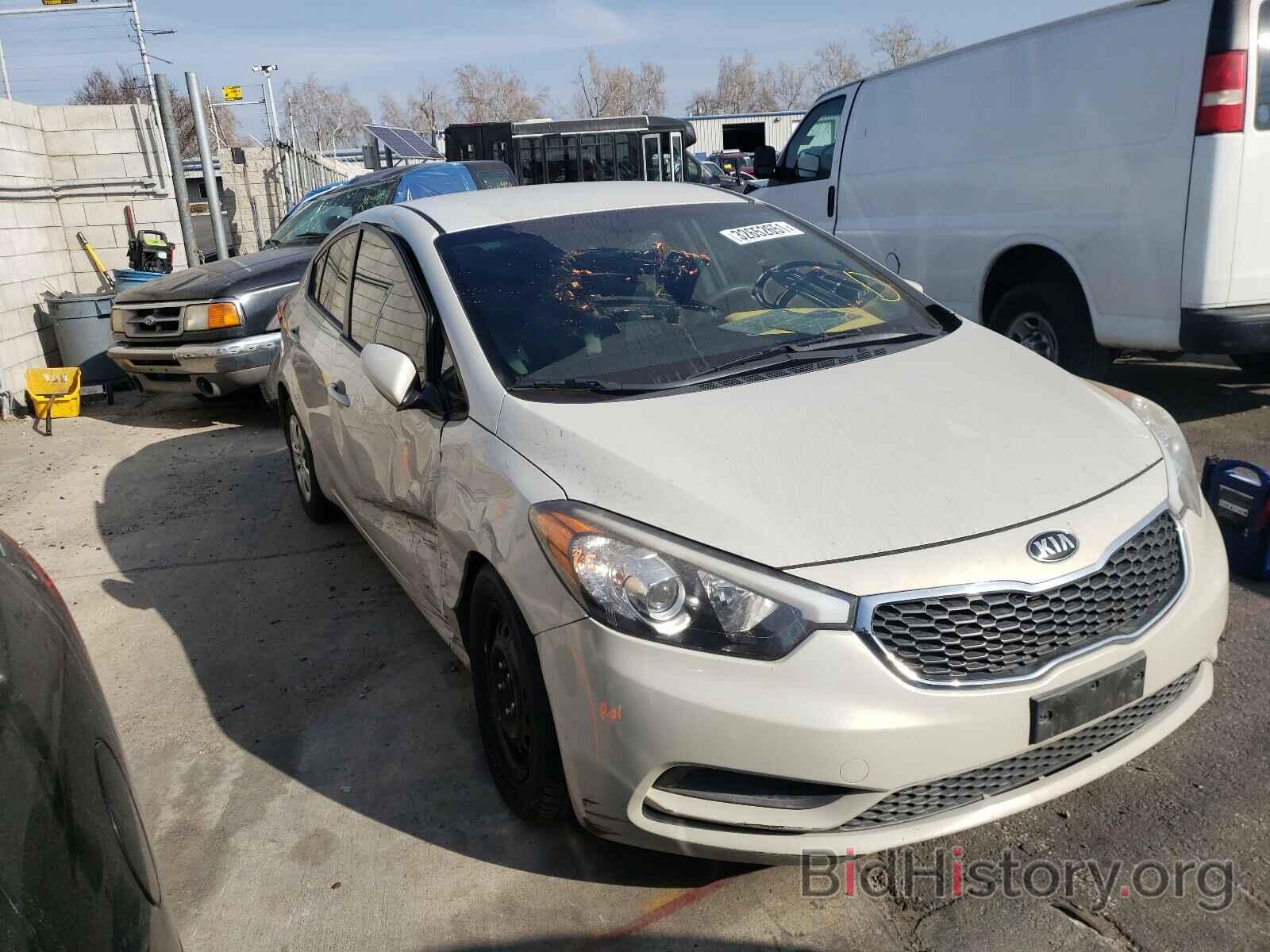 Фотография KNAFK4A67F5392675 - KIA FORTE 2015