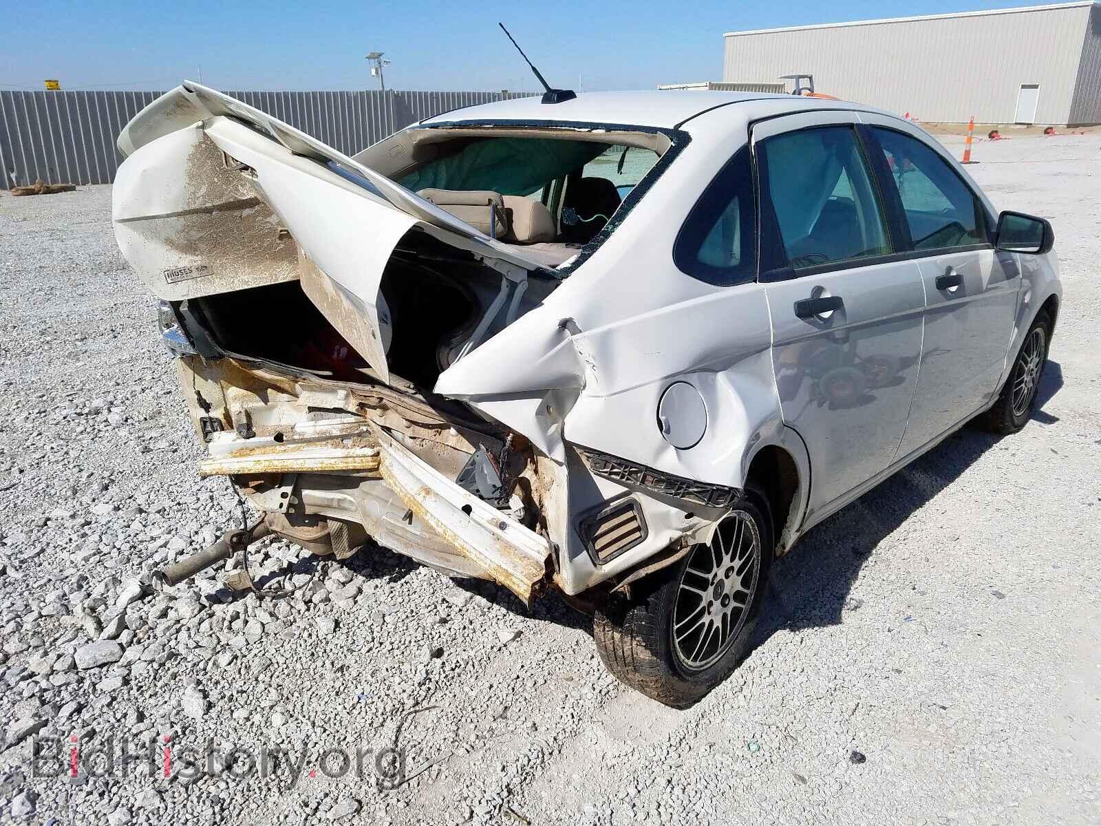 2011 FORD FOCUS - VIN: 1FAHP3FN4BW130498 - Фото 4