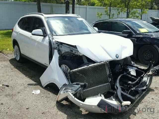 Фотография WBAVM1C51DVW44622 - BMW X1 2013
