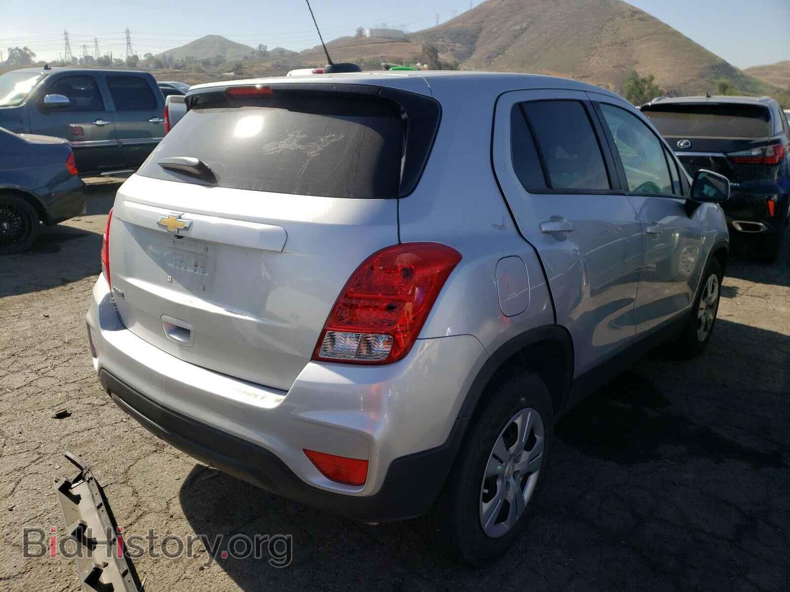 2018 CHEVROLET TRAX - VIN: KL7CJKSB0JB606034 - Фото 4