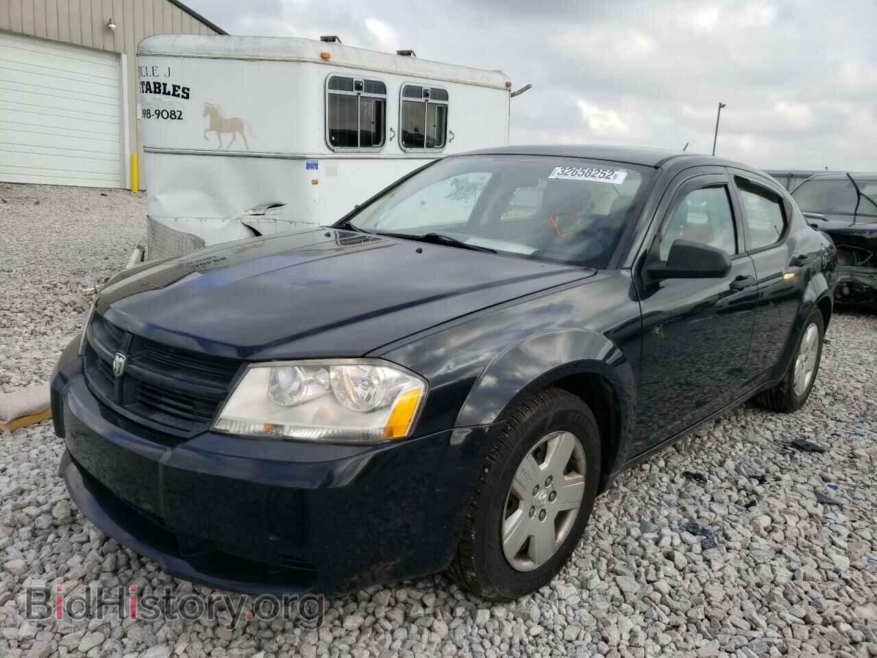 2010 DODGE AVENGER - VIN: 1B3CC4FB8AN107906 - Фото 2