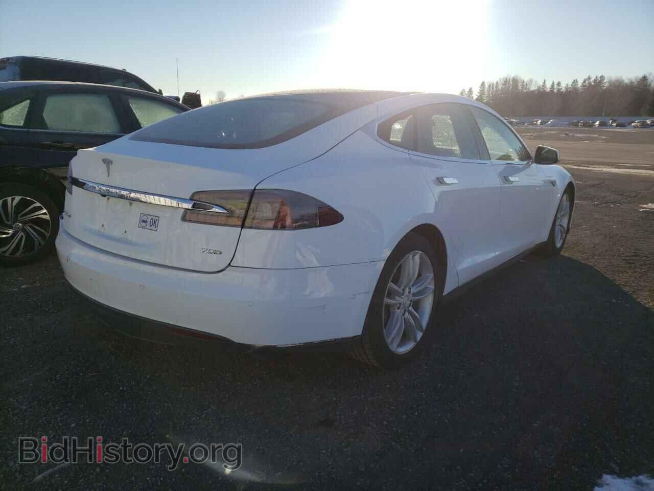 2015 TESLA MODEL S - VIN: 5YJSA1E21FF119031 - Фото 4