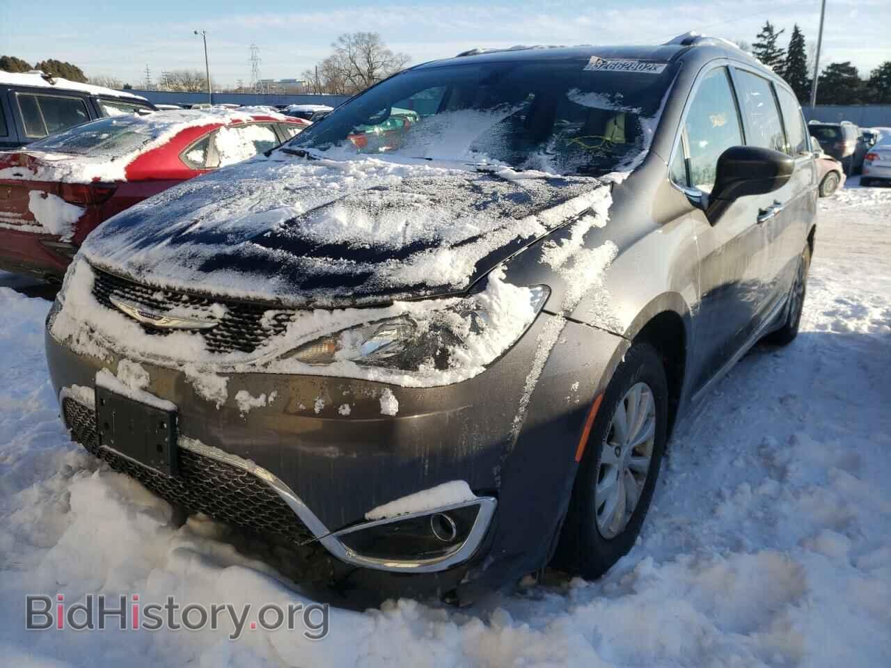 2019 CHRYSLER PACIFICA - VIN: 2C4RC1BG1KR624770 - Фото 2