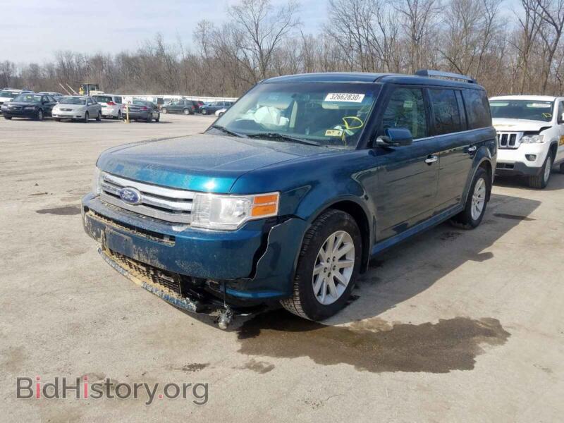 2011 Ford FLEX (VIN 2FMGK5CC0BBD22324) — photo 2 of 10