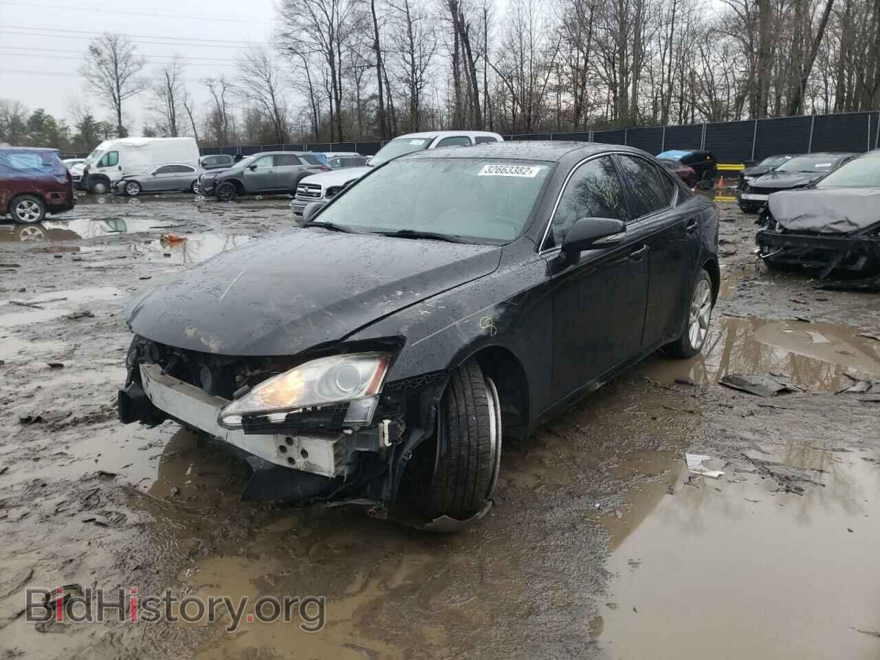2011 LEXUS IS - VIN: JTHCF5C27B5050419 - Фото 2
