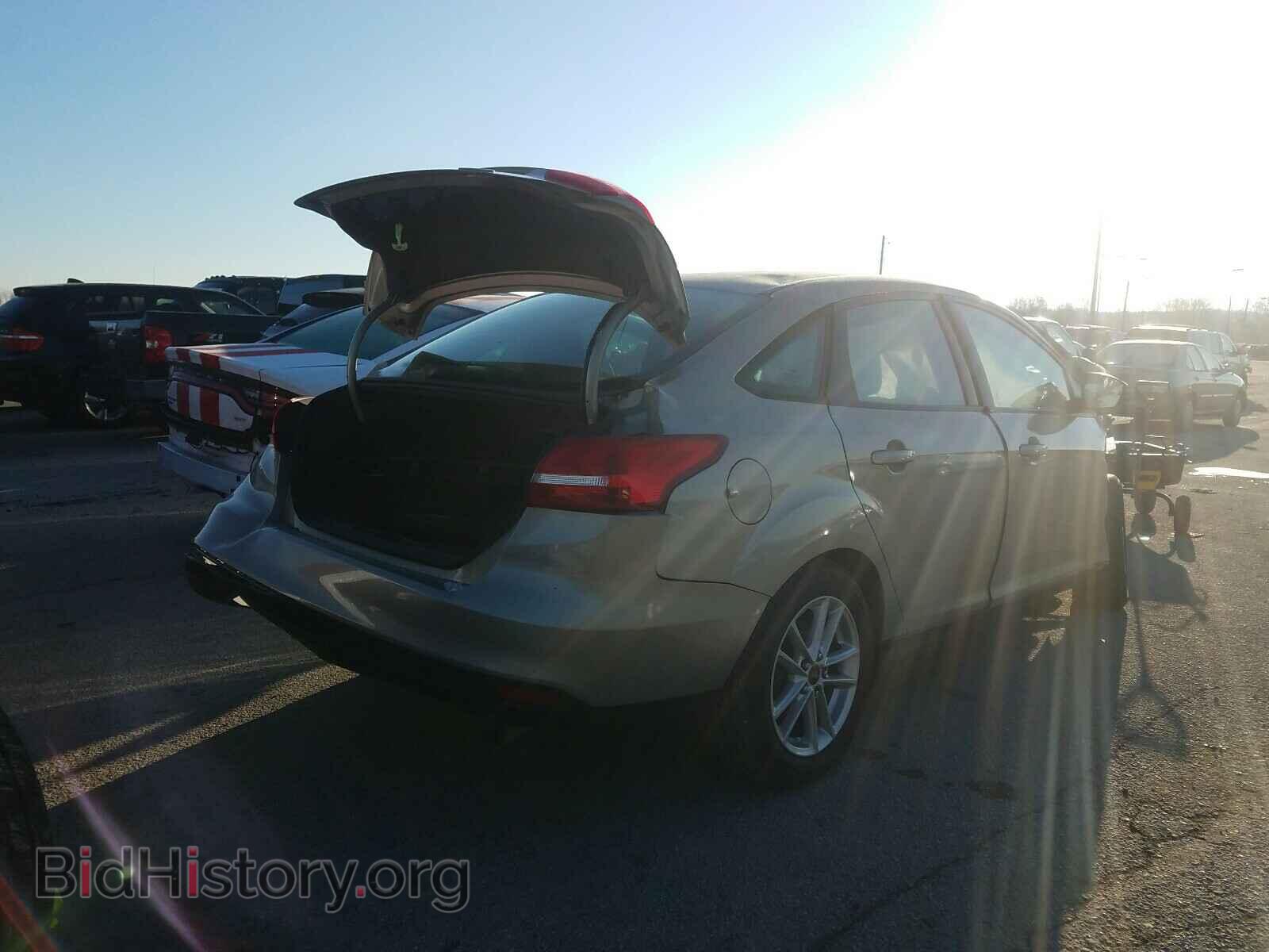 2016 FORD FOCUS - VIN: 1FADP3F23GL236597 - Photo 4