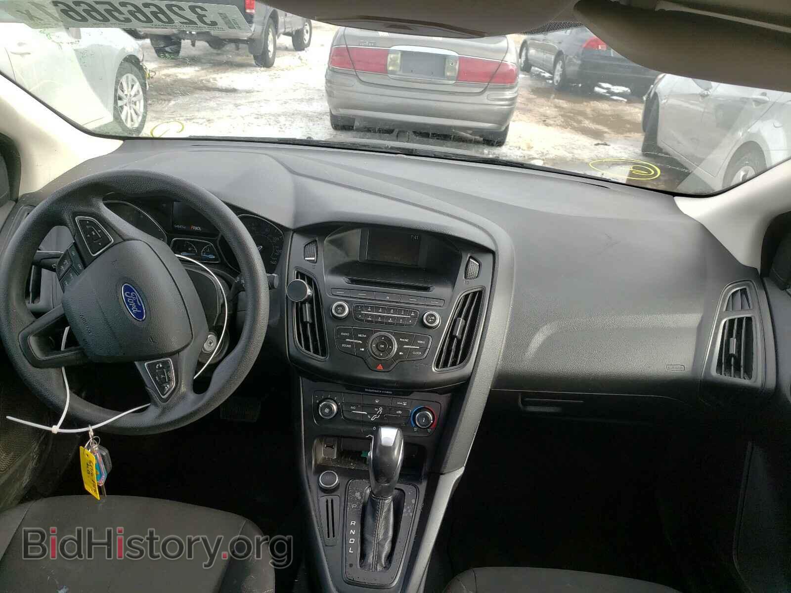 2016 FORD FOCUS - VIN: 1FADP3F28GL398354 - Photo 9