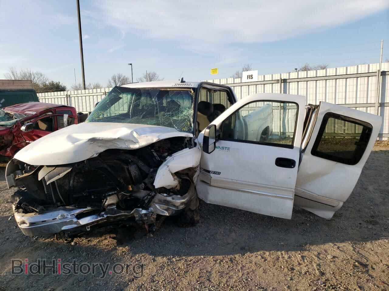 2007 CHEVROLET SILVERADO - VIN: 1GCHK29U47E137793 - Фото 2