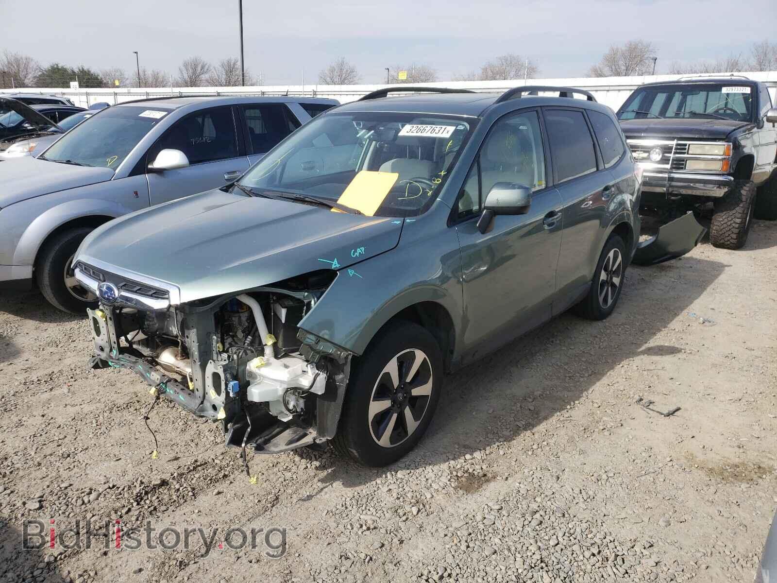 2017 SUBARU FORESTER - VIN: JF2SJAGC4HH475757 - Фото 2