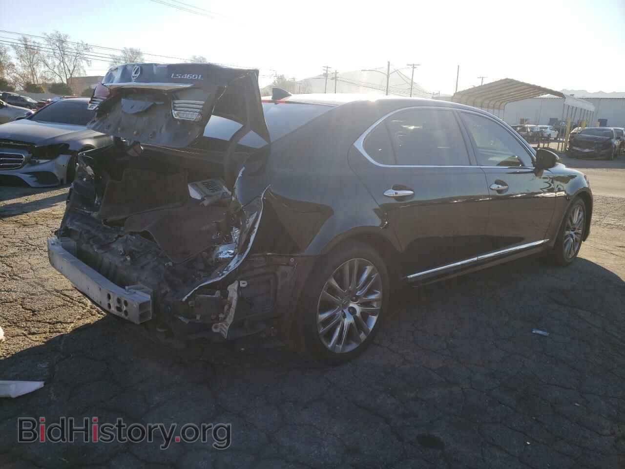 2016 LEXUS LS460 - VIN: JTHGL5EF9G5056076 - Photo 4