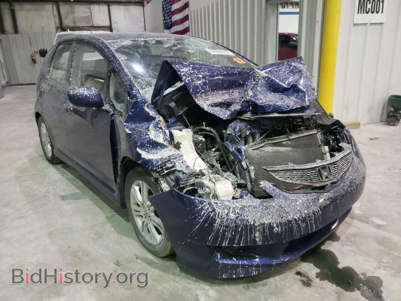 Фотография JHMGE8H54BC024137 - HONDA FIT 2011