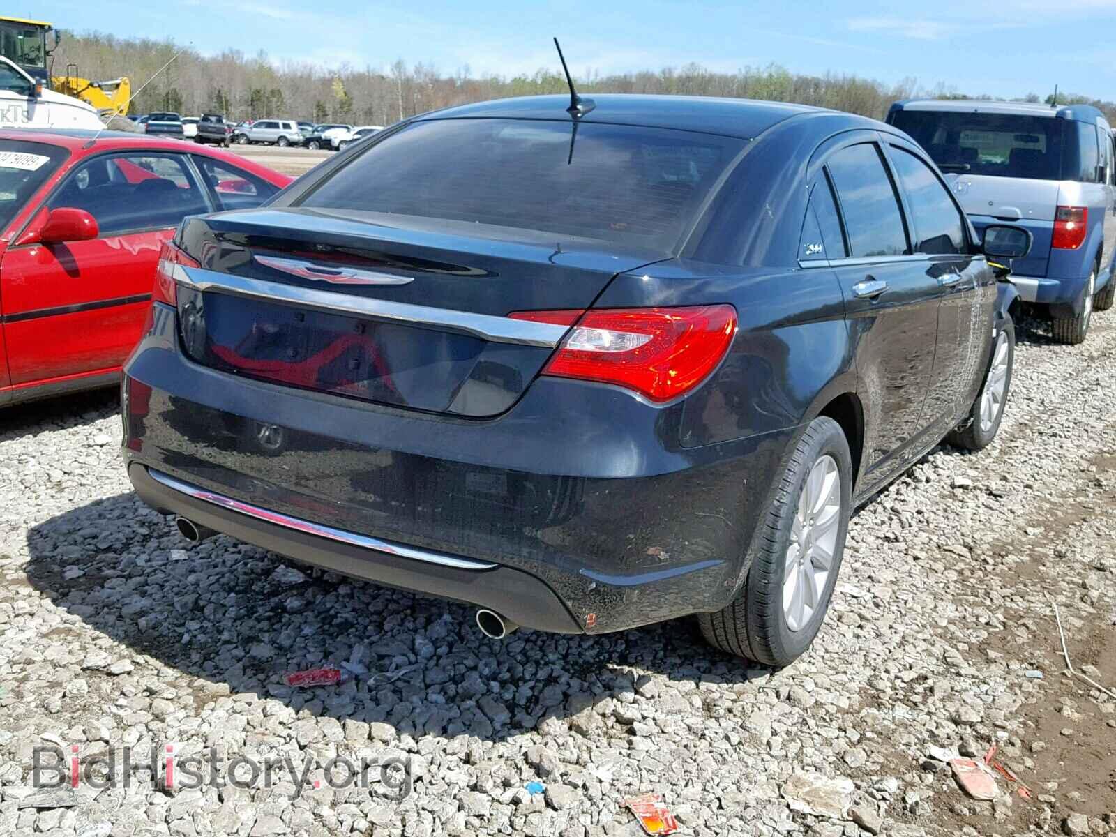 2013 CHRYSLER 200 - VIN: 1C3CCBCG4DN602065 - Photo 4