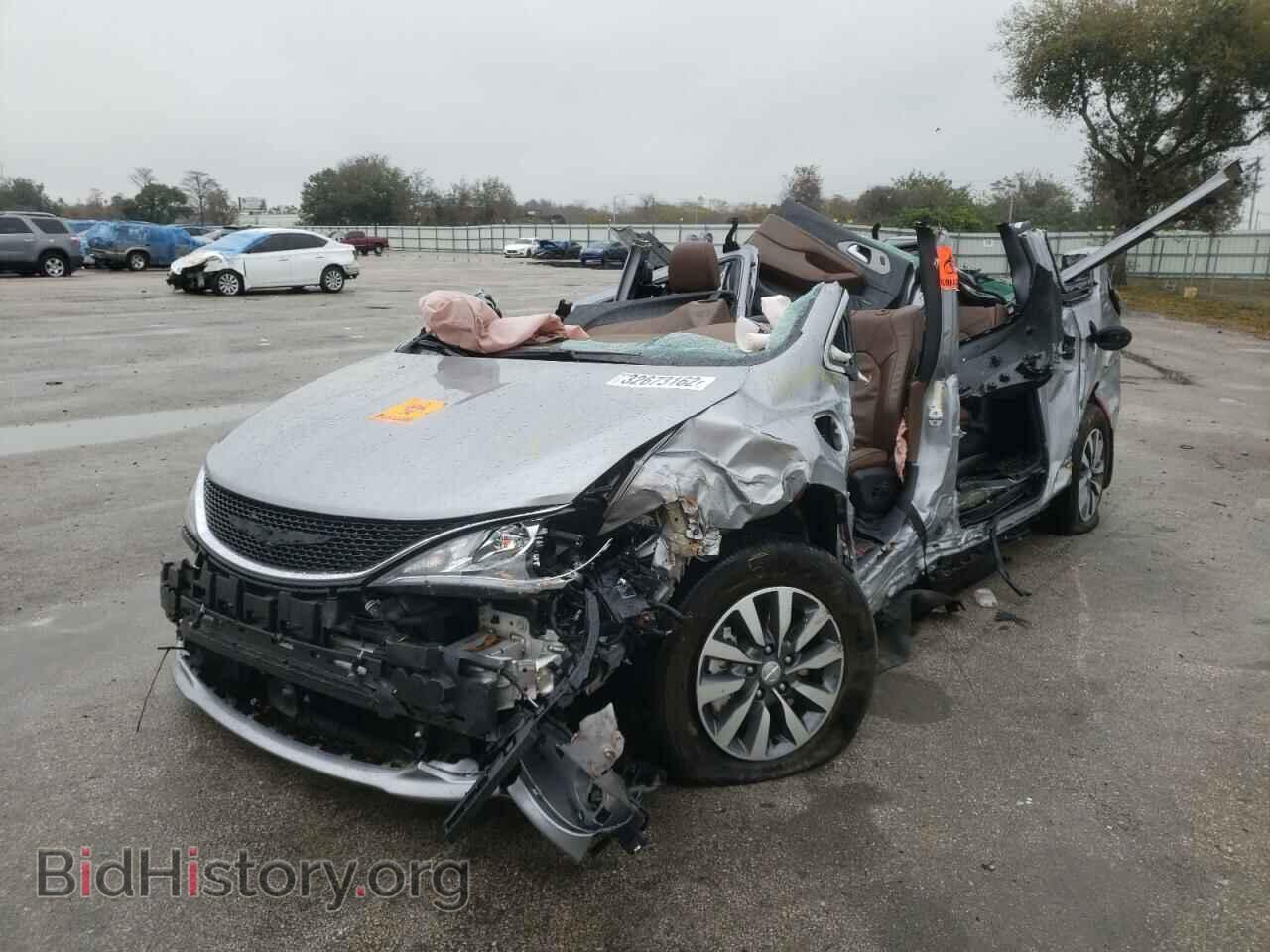 2020 CHRYSLER PACIFICA - VIN: 2C4RC1N72LR127692 - Фото 2