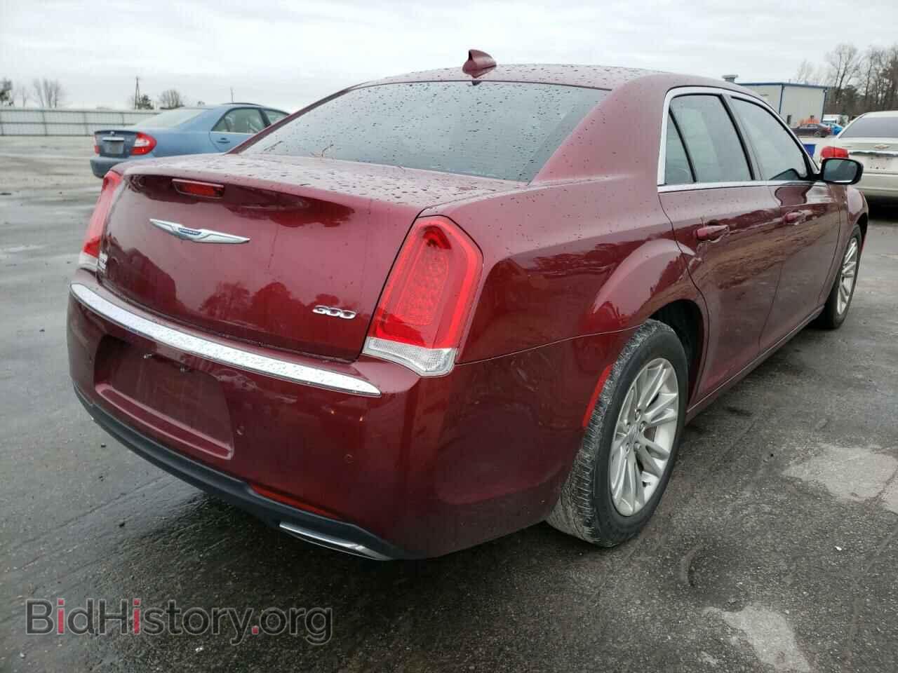 2016 CHRYSLER 300 - VIN: 2C3CCAAG5GH298562 - Фото 4
