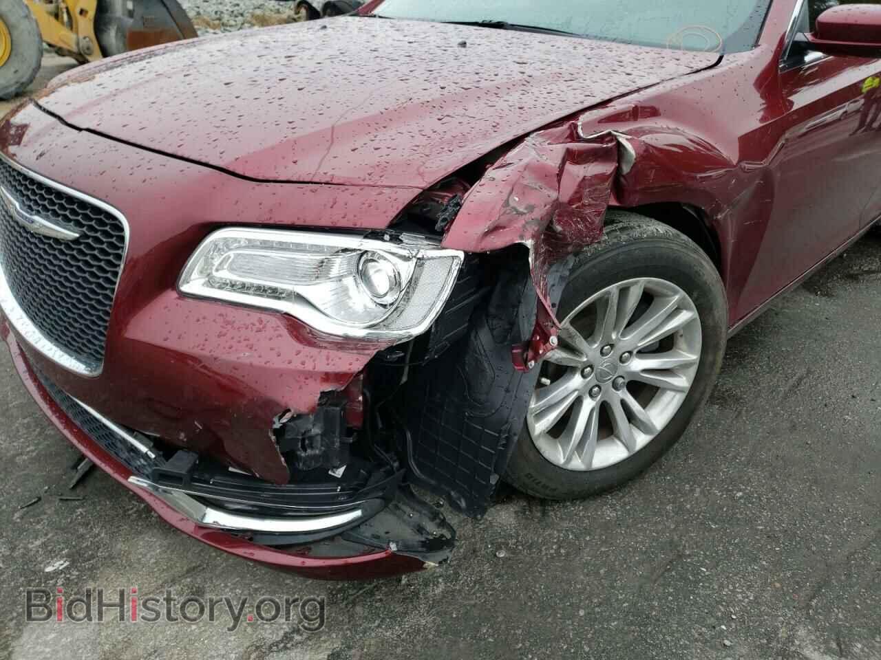 2016 CHRYSLER 300 - VIN: 2C3CCAAG5GH298562 - Фото 9
