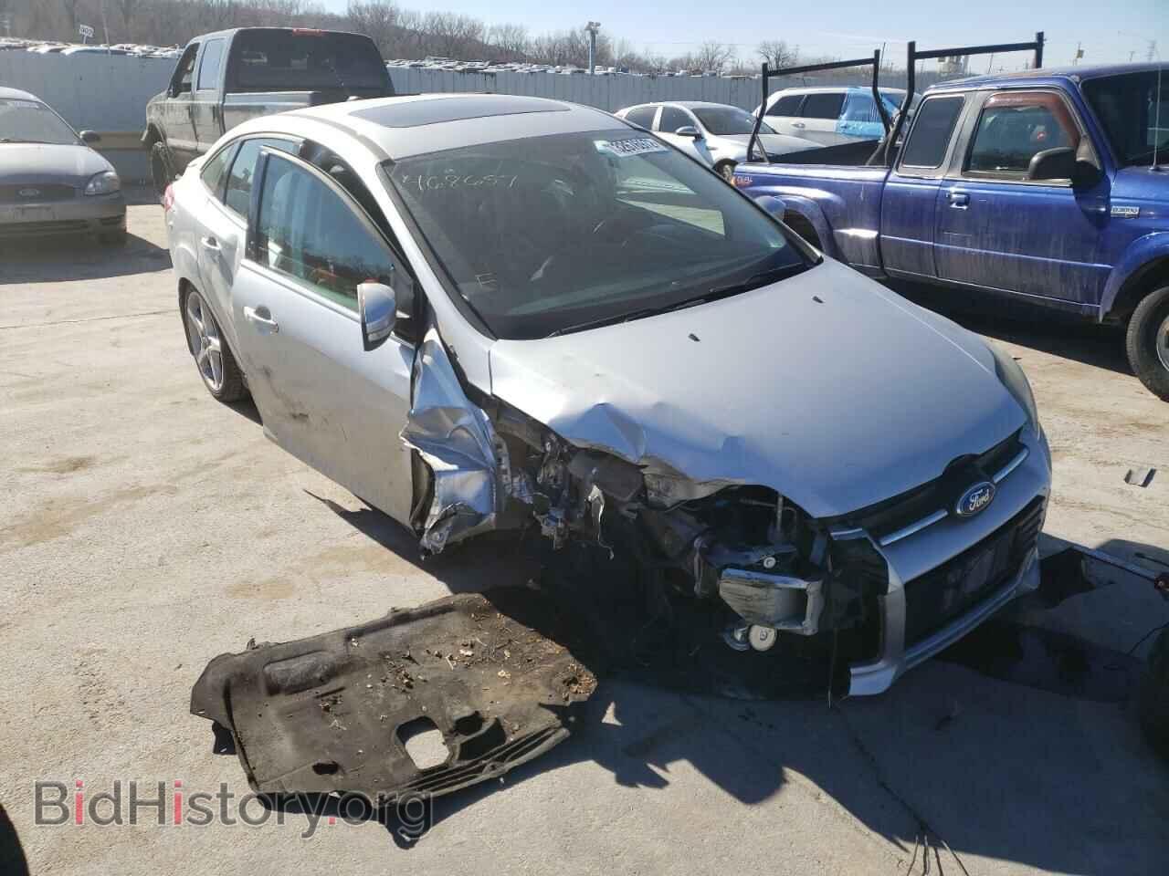 Фотография 1FAHP3J20CL468657 - FORD FOCUS 2012