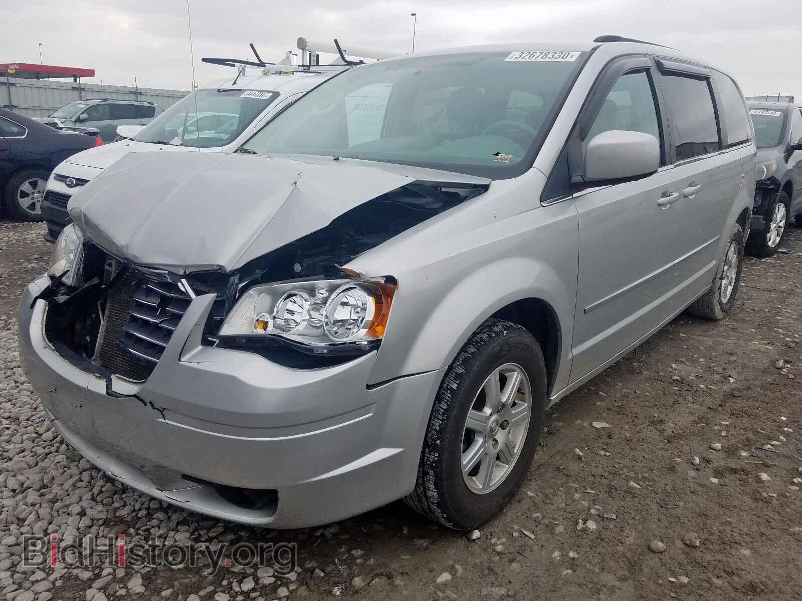 2010 CHRYSLER MINIVAN - VIN: 2A4RR5D12AR352639 - Фото 2