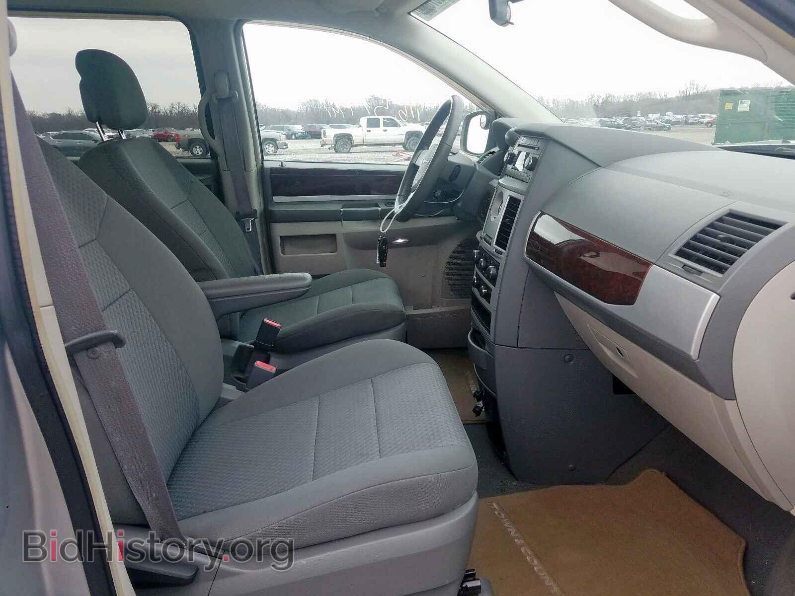 2010 CHRYSLER MINIVAN - VIN: 2A4RR5D12AR352639 - Фото 5