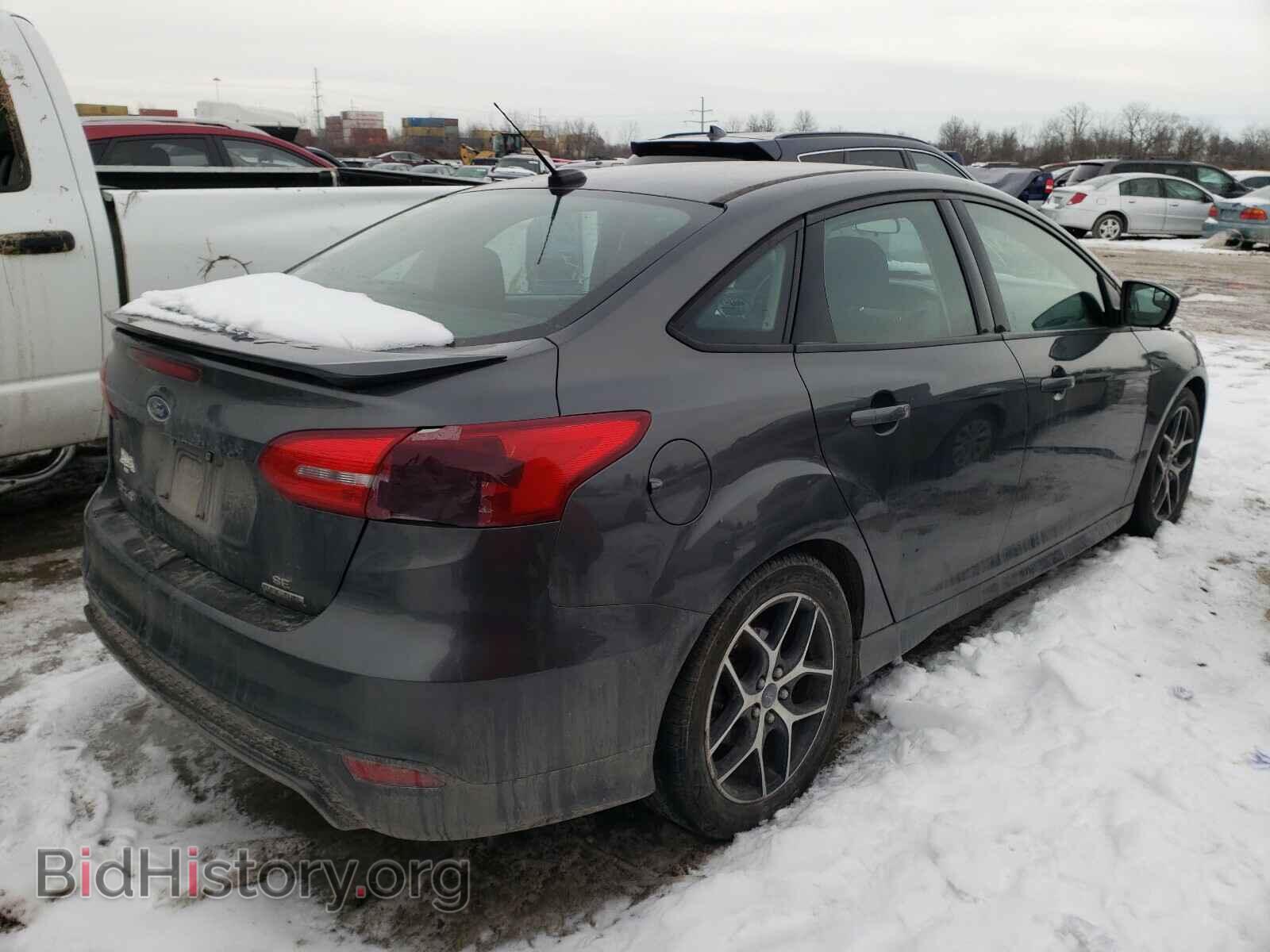 2016 FORD FOCUS - VIN: 1FADP3F28GL230309 - Photo 4