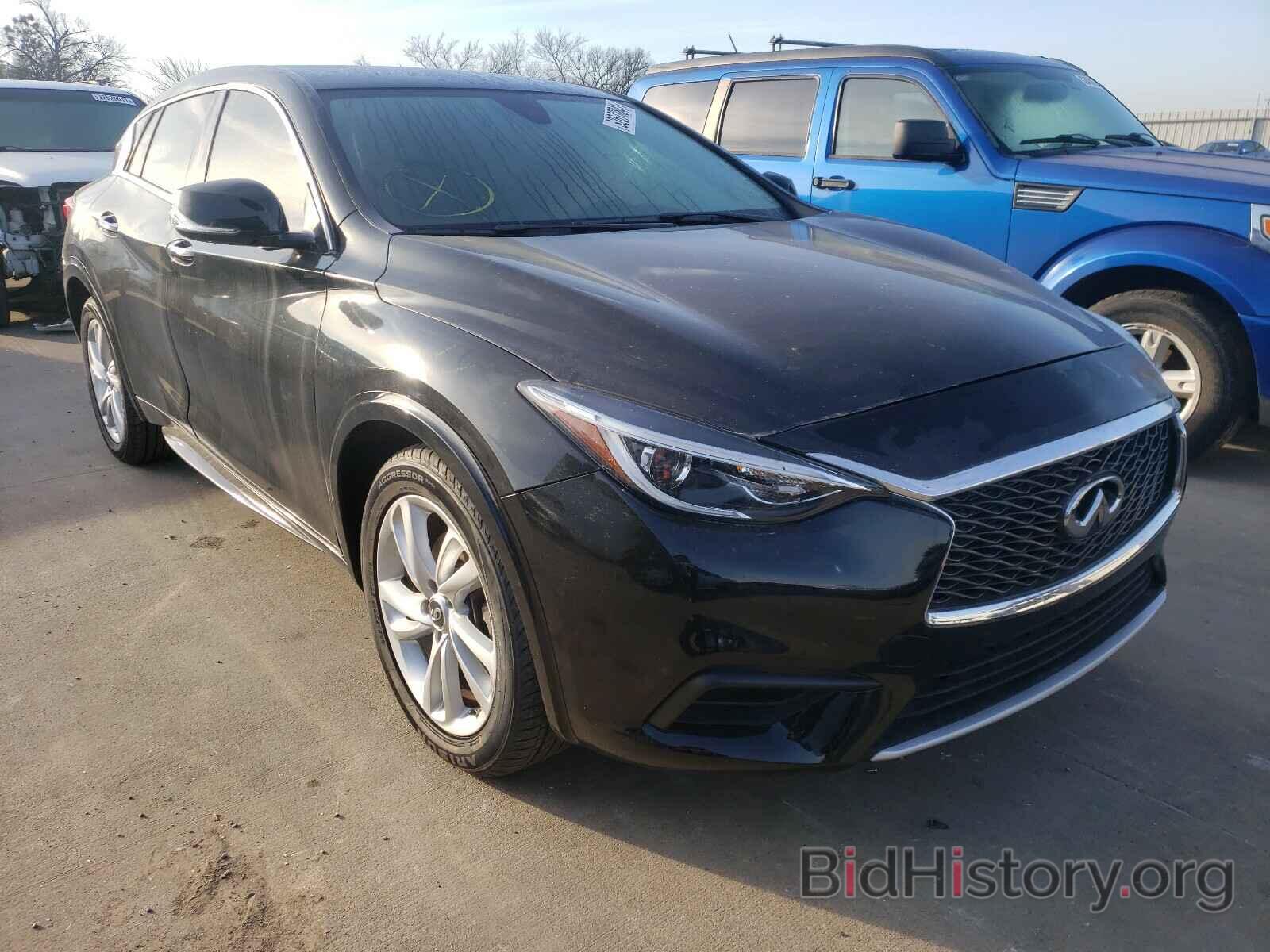 Фотография SJKCH5CP3JA056714 - INFINITI QX30 2018