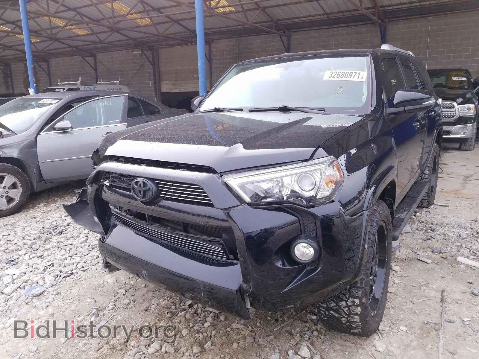 2017 TOYOTA 4RUNNER - VIN: JTEBU5JR8H5407517 - Фото 2