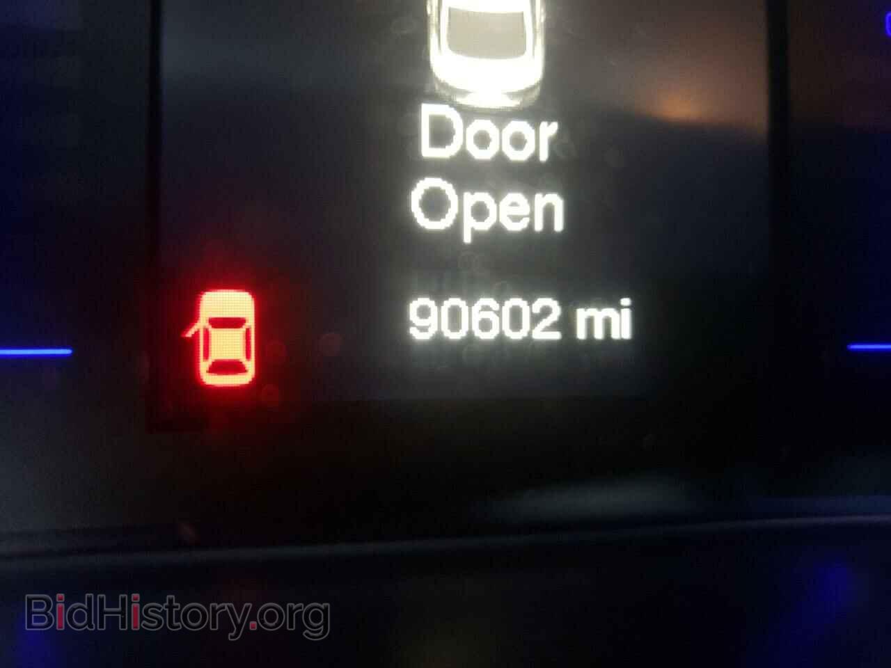2016 CHRYSLER 200 - VIN: 1C3CCCAB4GN172006 - Фото 8