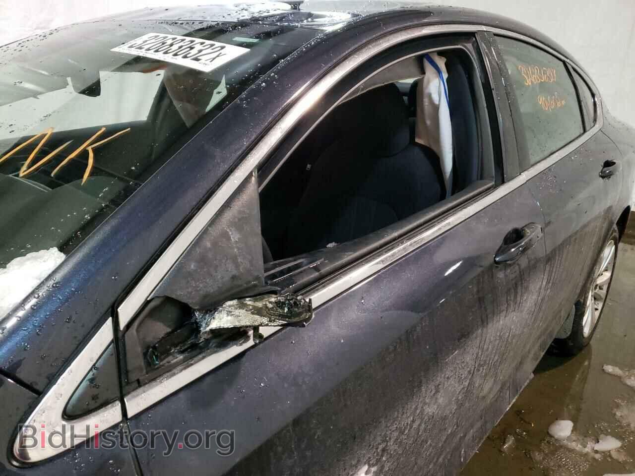 2016 CHRYSLER 200 - VIN: 1C3CCCAB4GN172006 - Фото 9