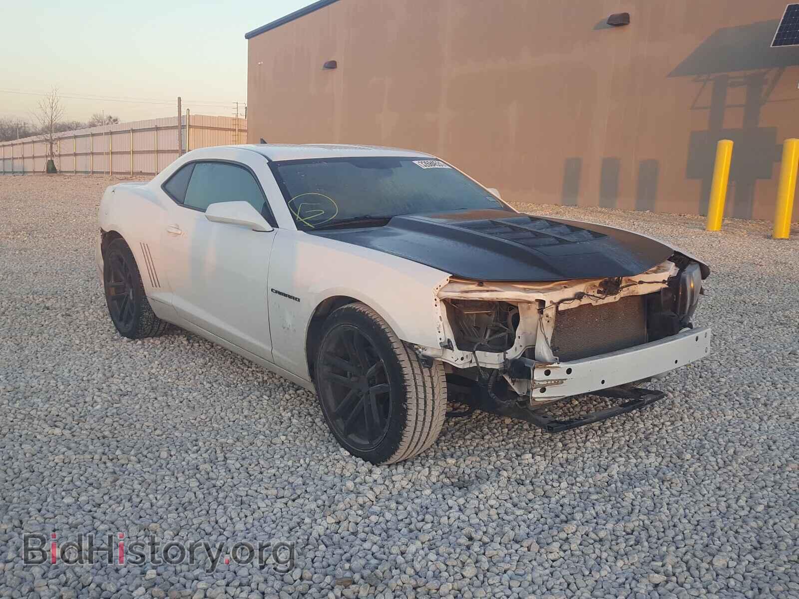 Photo 2G1FA1E30D9207136 - CHEVROLET CAMARO 2013