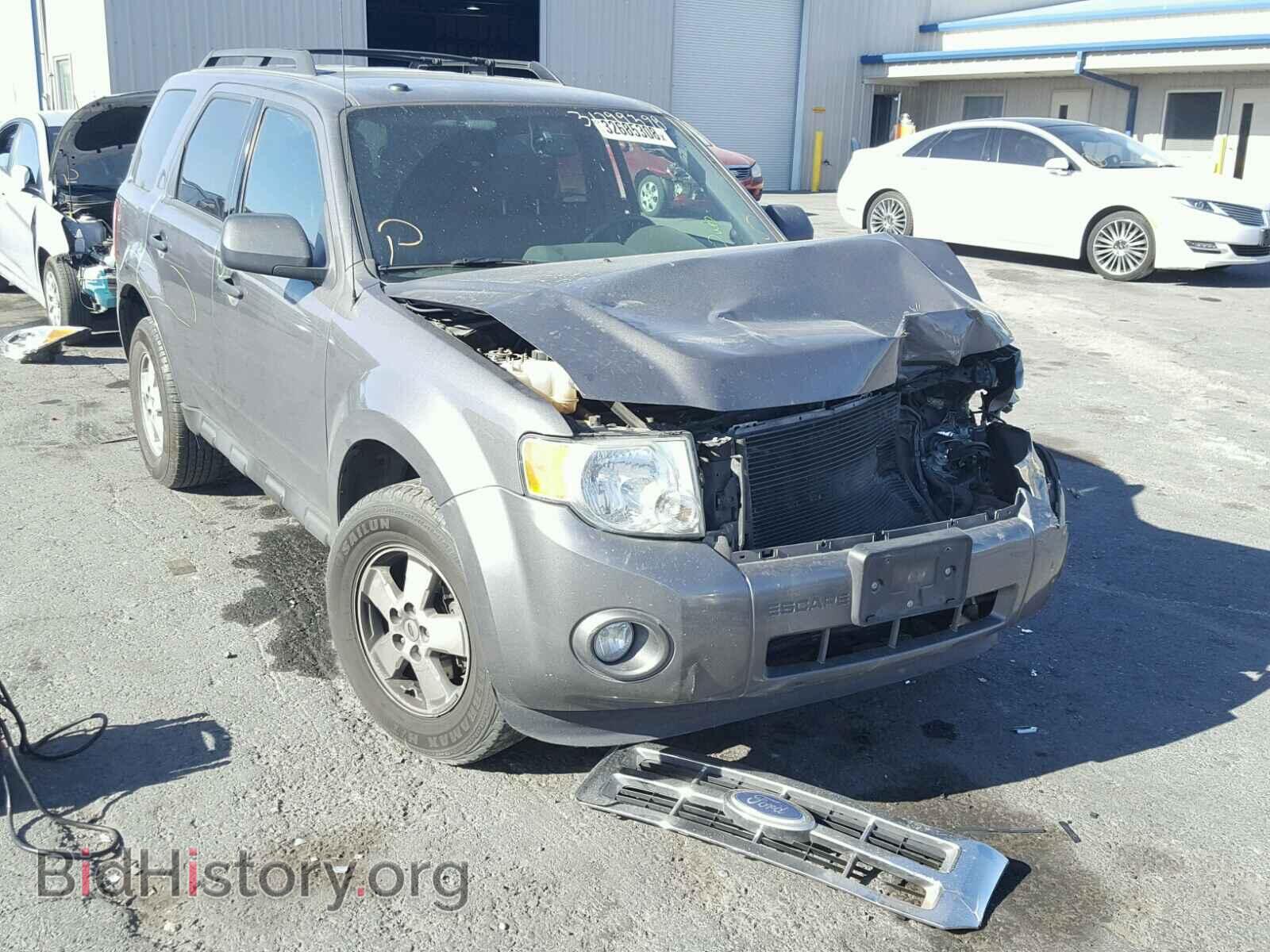 Фотография 1FMCU0D76BKC41797 - FORD ESCAPE 2011
