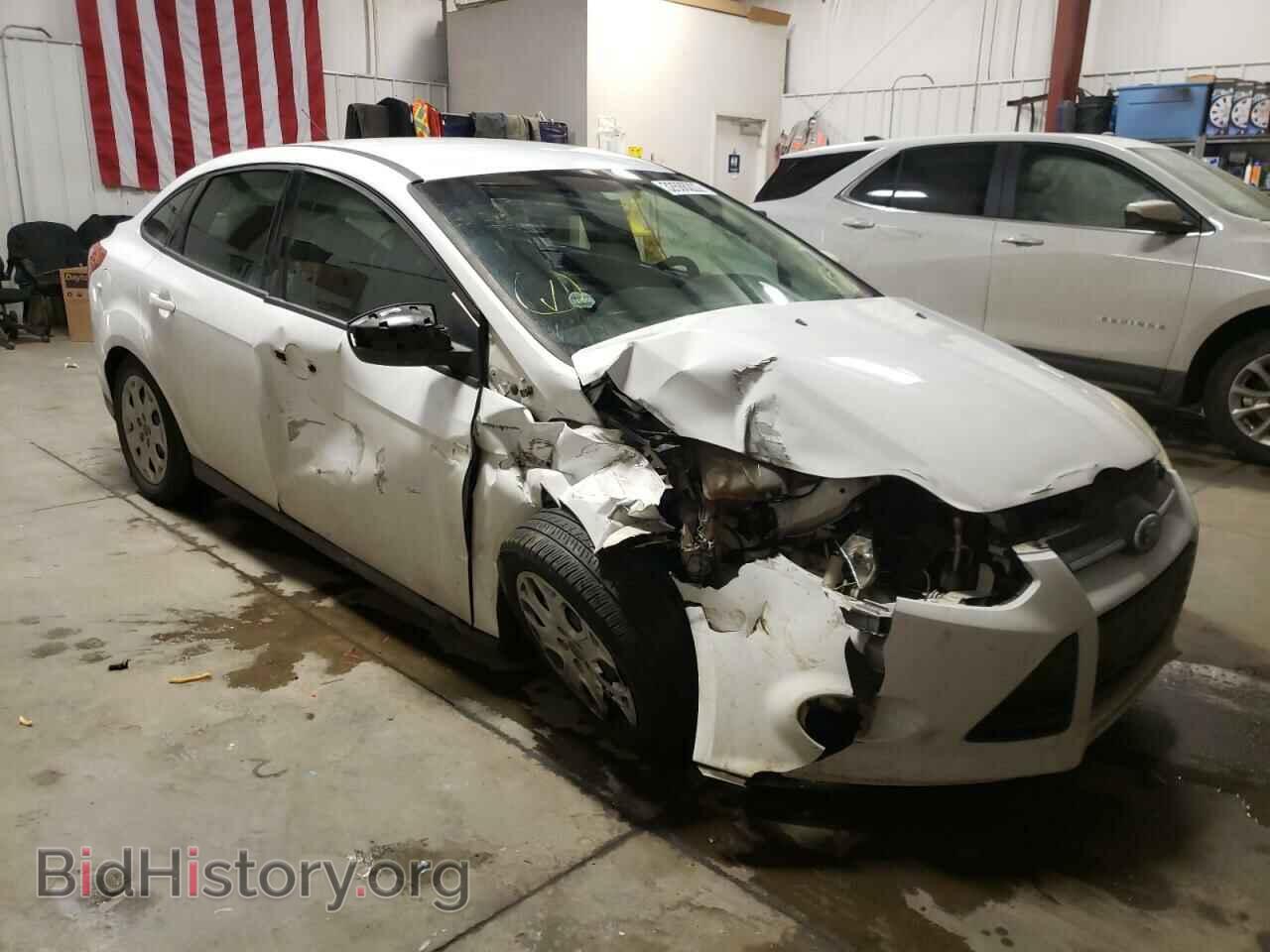 Фотография 1FAHP3F23CL207435 - FORD FOCUS 2012