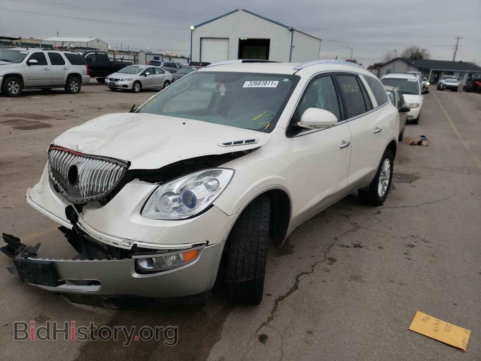 2011 BUICK ENCLAVE - VIN: 5GAKVBED3BJ295448 - Фото 2